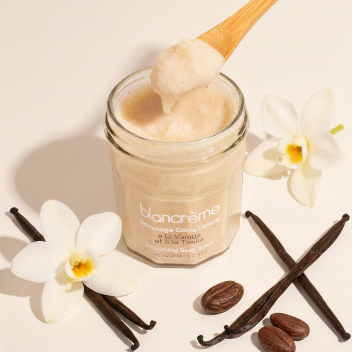 Gommage corps lissant – Vanille & Tonka