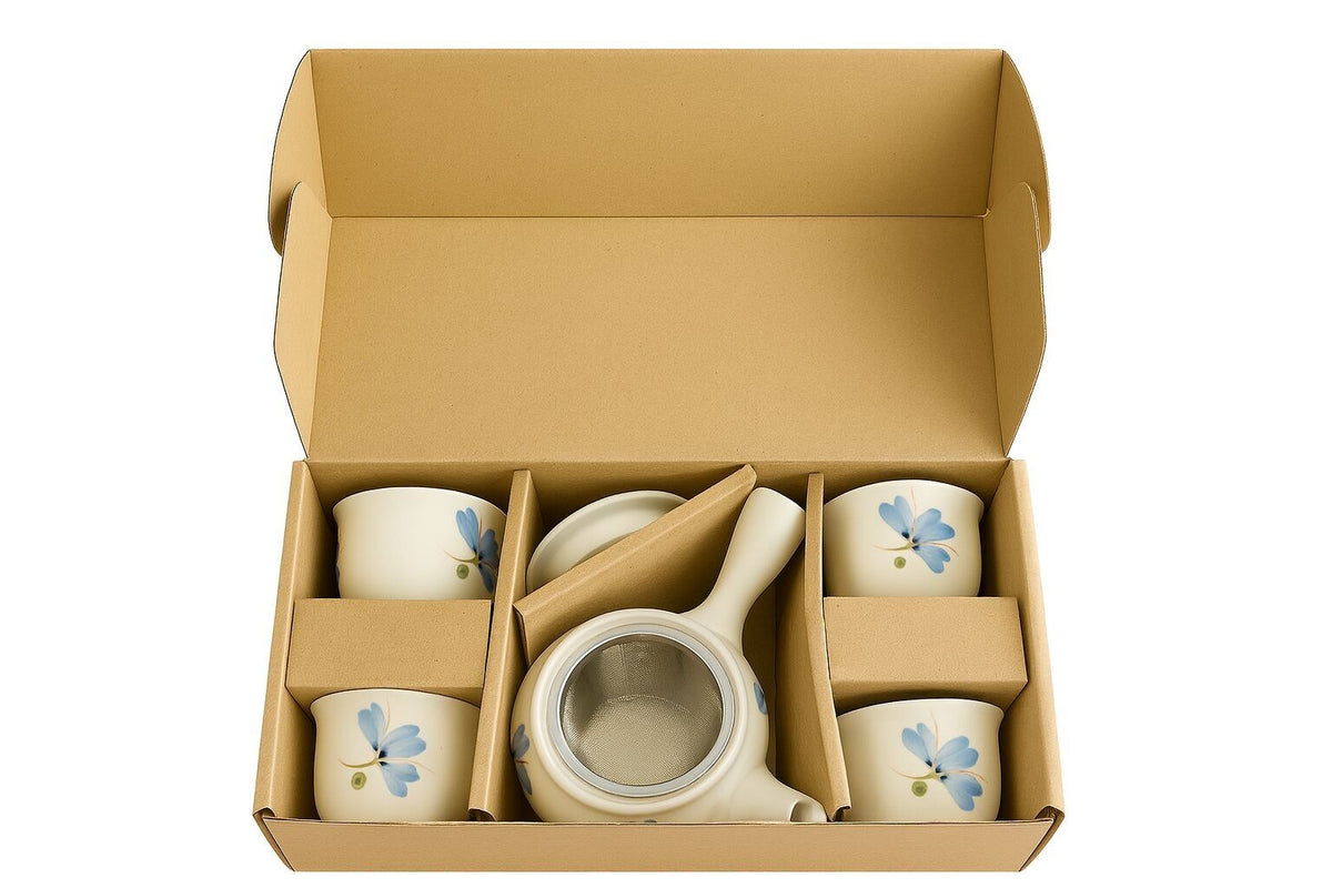 Service à thé Kyusu — en usage