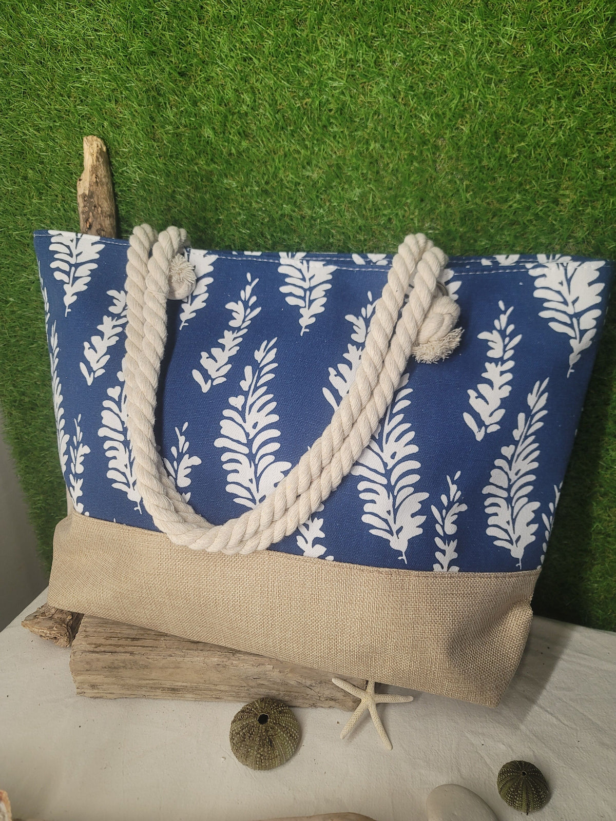 sac de plage feuilles