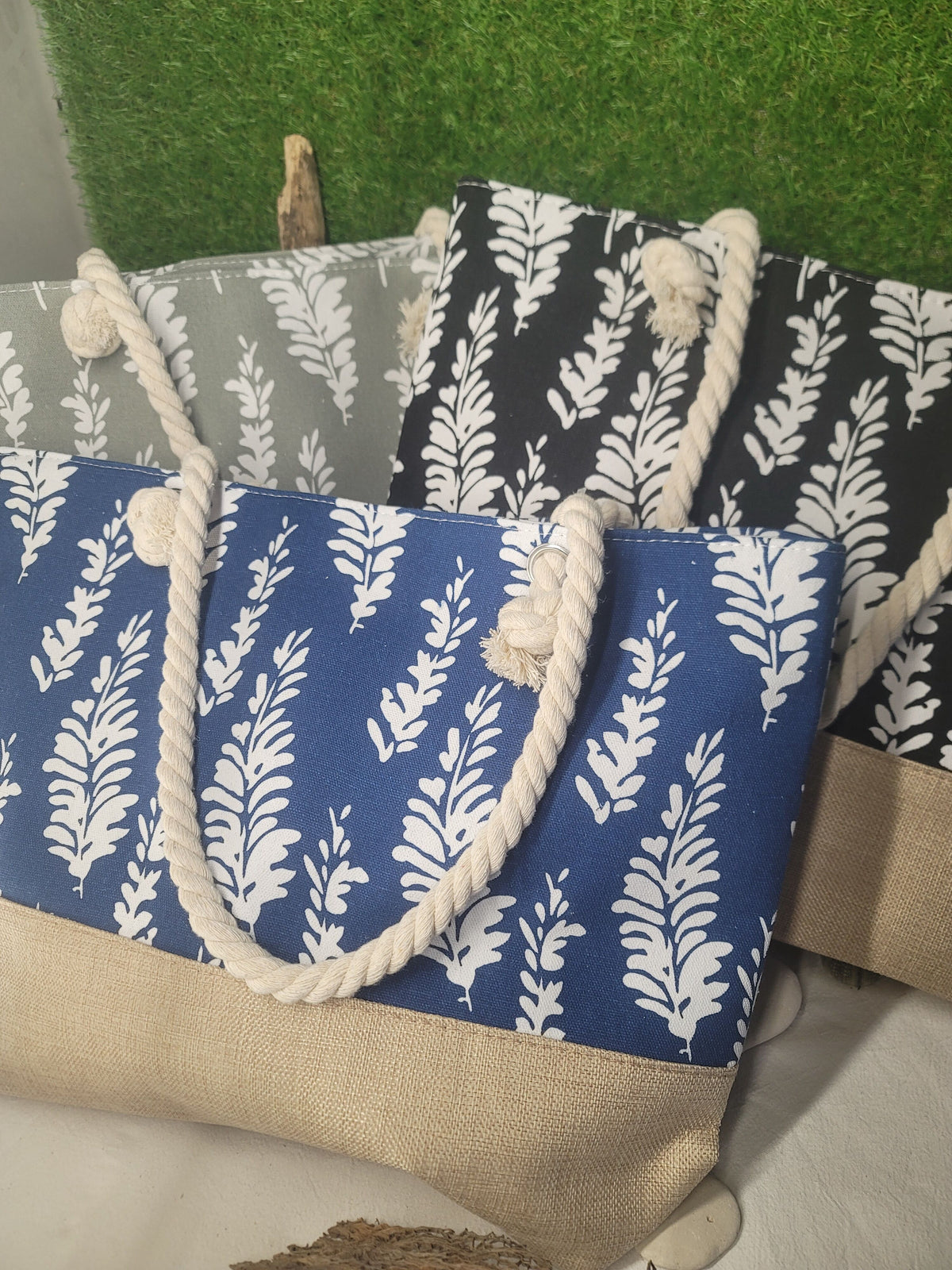 sac de plage feuilles