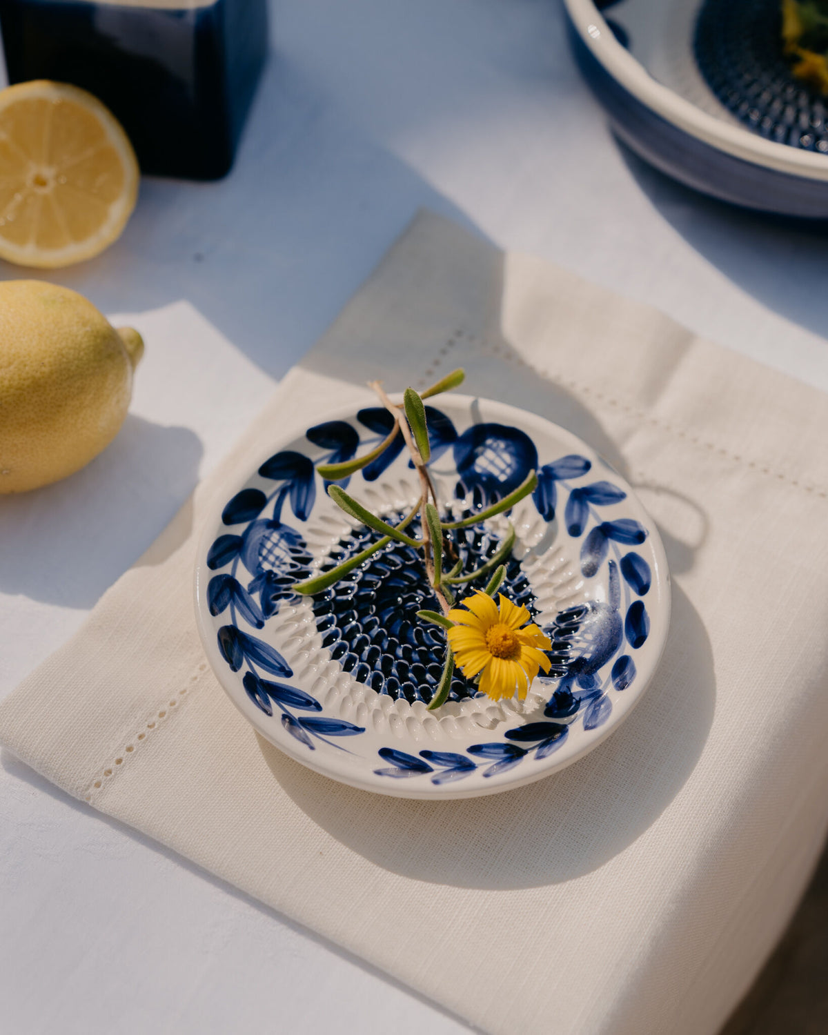 Râpe à ail en céramique Nerja bleu et blanc — Alfar Tierra Cocida