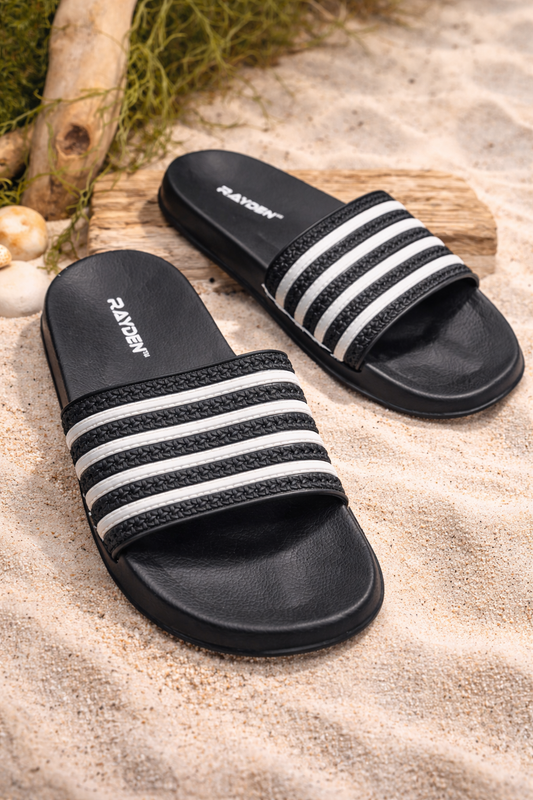 claquettes noires